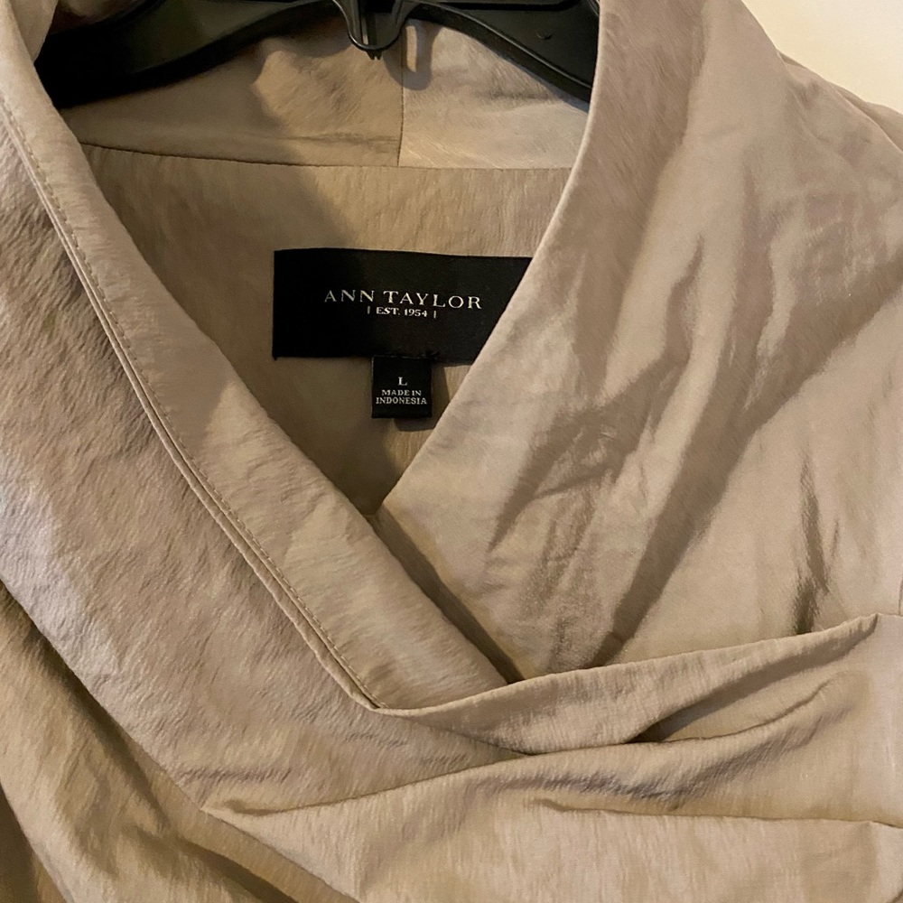 Taupe Asymmetrical trench coat - Picture 3 of 7